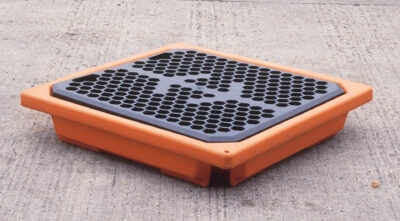 Paleta pod 1 beczkę, pomarańczowa (pojemność 55l)